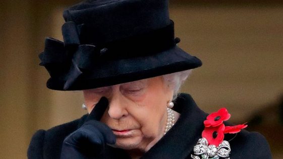 Elisabeth II : La Reine a nouveau endeuillée, elle perd un autre proche