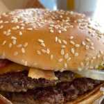 Faites vos burgers à la maison, tous les secrets du célèbre fast-food enfin dévoilés !