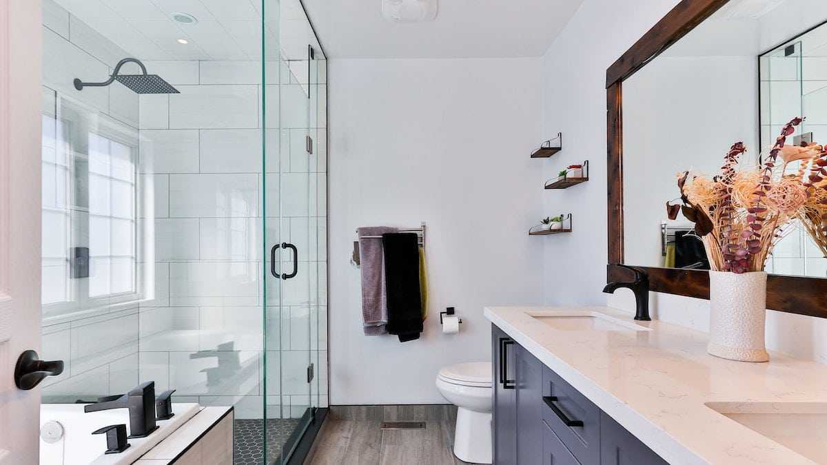 Nettoyage salle de bain : 9 astuces magiques très efficaces pour qu'elle soit impeccable