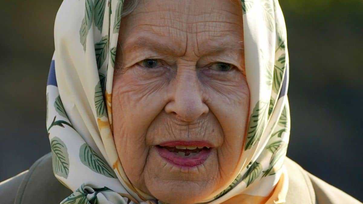 Elizabeth II : cette somme colossale qu’elle va dépenser pour la défense du prince Andrew