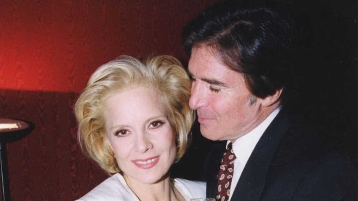 Sylvie Vartan : Tony Scotti son époux lui a offert un amour auquel elle ne s'attendait pas du tout