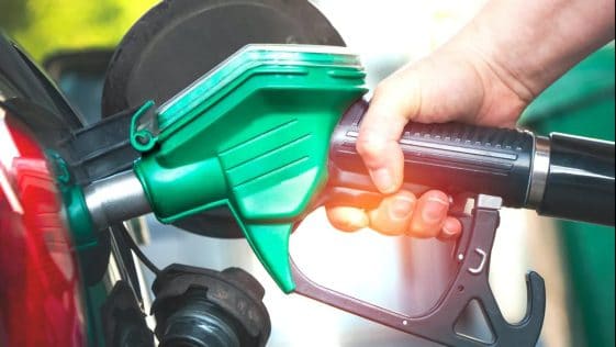 Carburants : bioéthanol E85 est-il la solution miracle contre la flambée des prix à la pompe ?