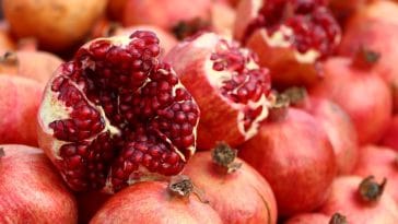Grenade : découvrez les super-pouvoirs de ce fruit rouge sur votre santé