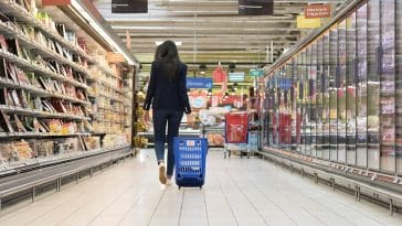 Alerte danger : Intermarché, Leclerc et Carrefour… Nouveau rappel massif de produits, risque important de Listériose, il s’agit de fromages