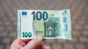 Indemnité inflation : faut-il déclarer les 100 euros aux impôts ?