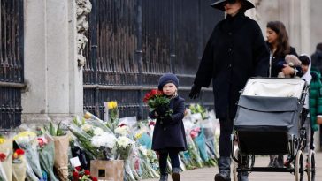 Buckingham Palace en deuil : la famille royale totalement dévastée, le coeur en miettes