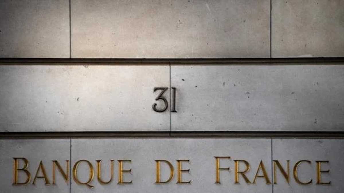 Attention, info : la Banque de France alerte sur un risque de crise financière