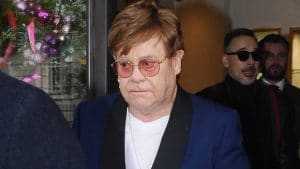 Elton John frappé par la maladie : on vous dévoile pourquoi son état de santé alarme son entourage