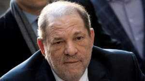 TPMP : une chroniqueuse victime d’Harvey Weinstein, Cyril Hanouna choqué !