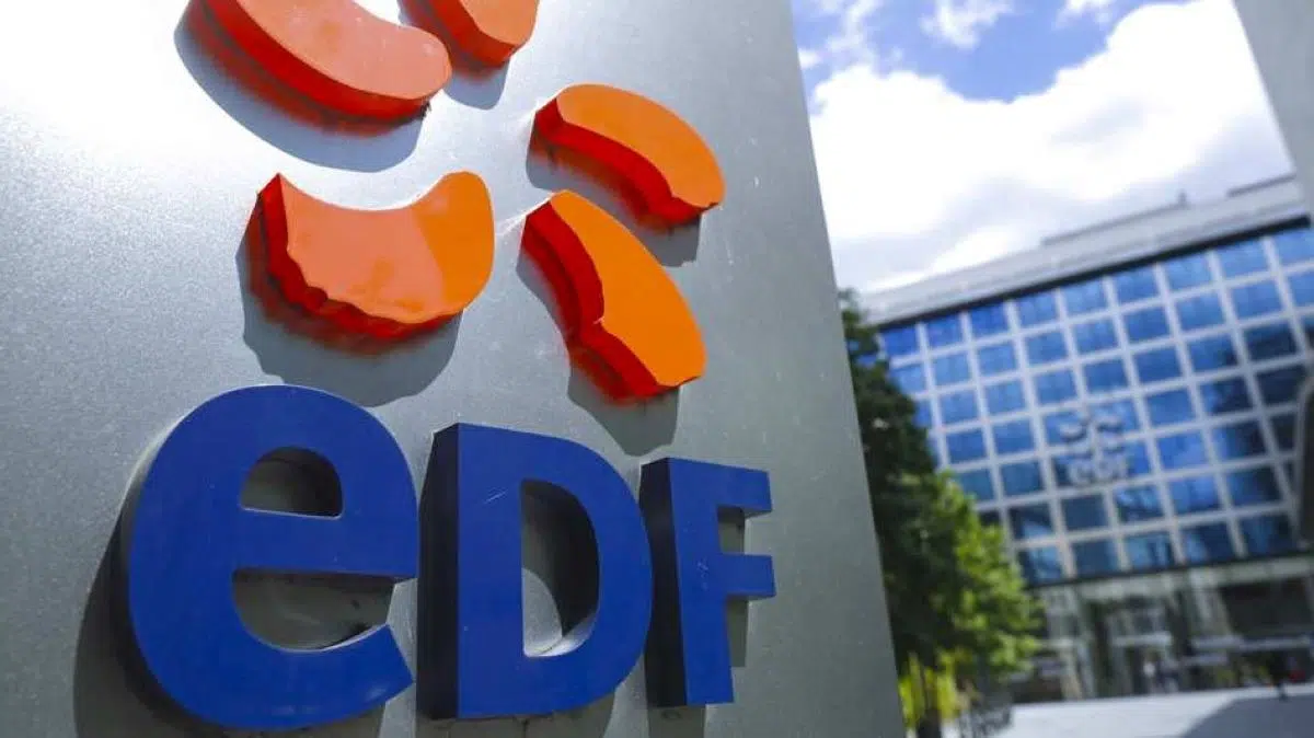 EDF lui débite une somme colossale par erreur et lui propose un avoir en guise de compensation
