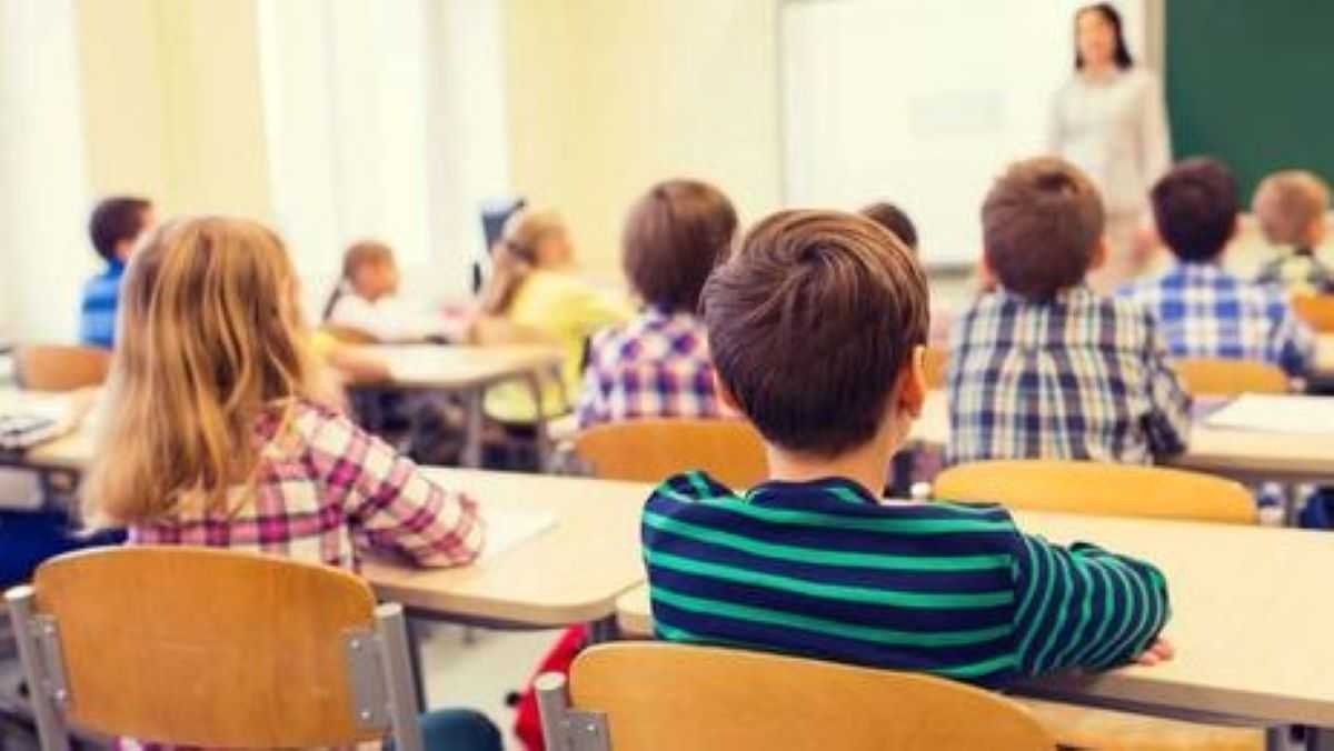 Calendrier scolaire : l'année 2022-2023 provoque la colère des élèves et des parents