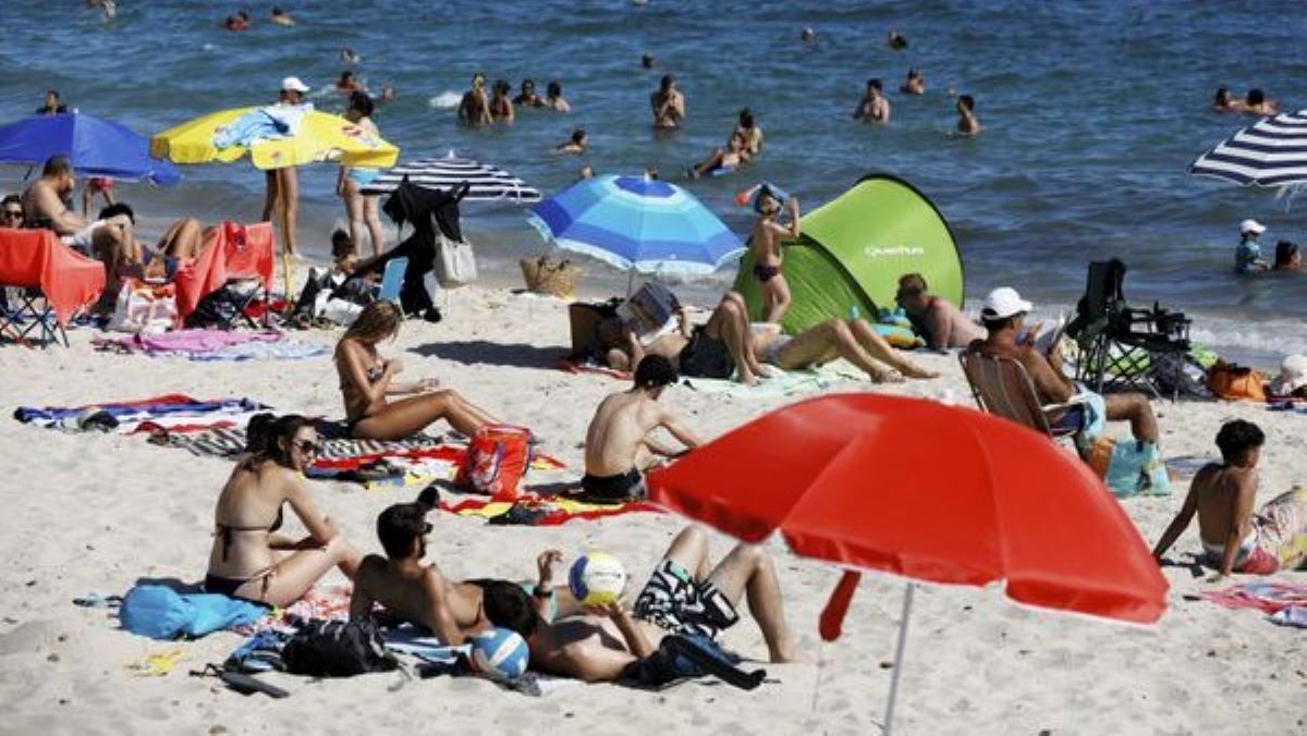 Vacances : monokini, animaux, nourriture… Voici ce qui est interdit ou non à la plage