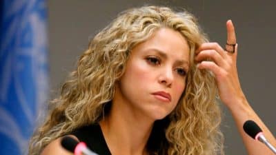 Shakira "persécutée" par le fisc ? Accusée de fraude, elle refuse l’accord du parquet et clame son innocence