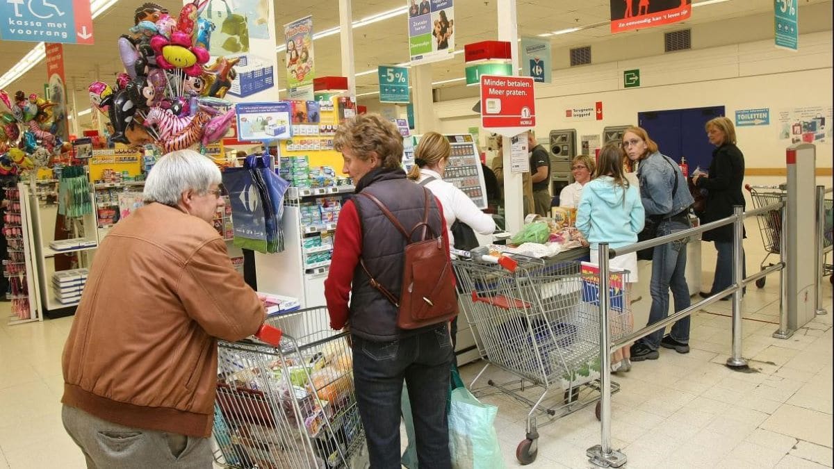 Supermarché : découvrez l’astuce imparable pour ne plus jamais attendre à la caisse