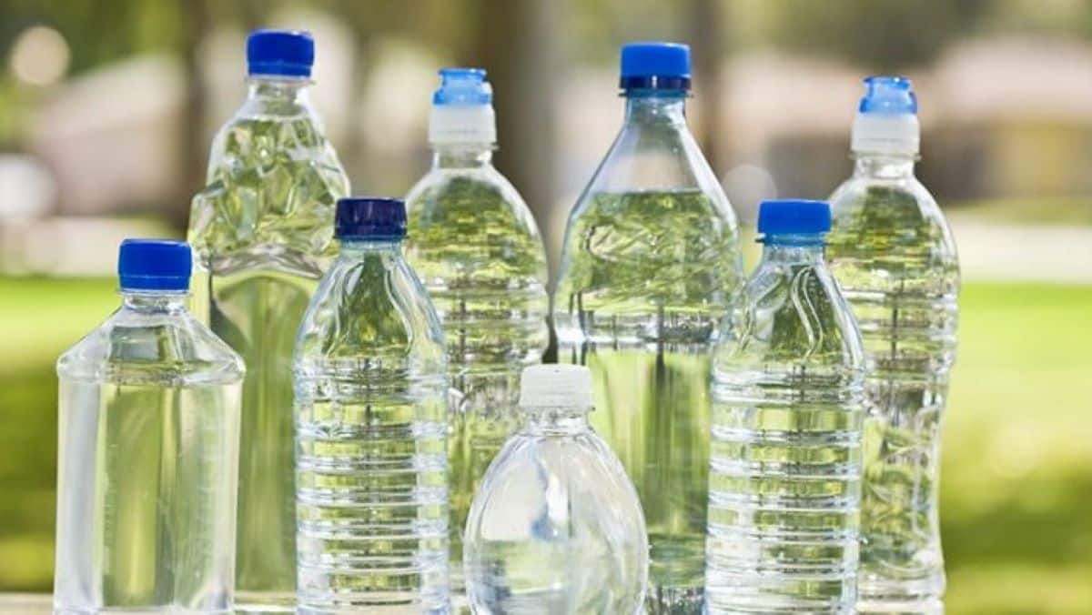 Ne buvez surtout pas ces marques de bouteilles d’eau nocives pour votre santé