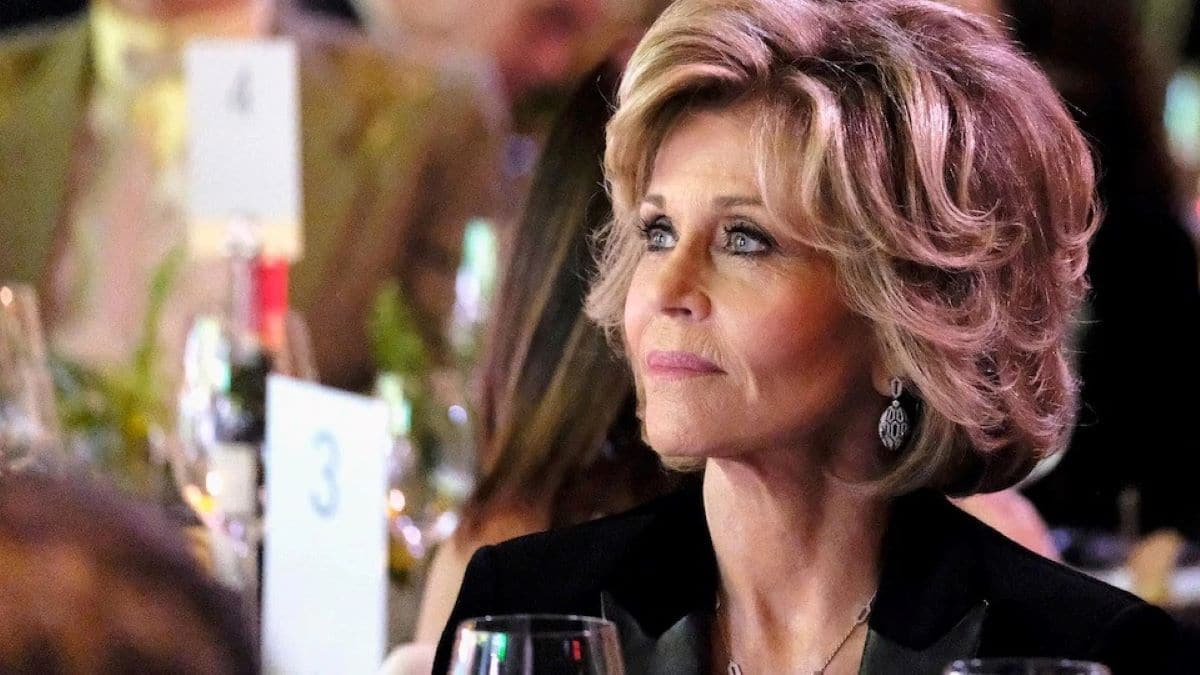 Jane Fonda révèle être frappée par un cancer et dénonce le système de santé américain