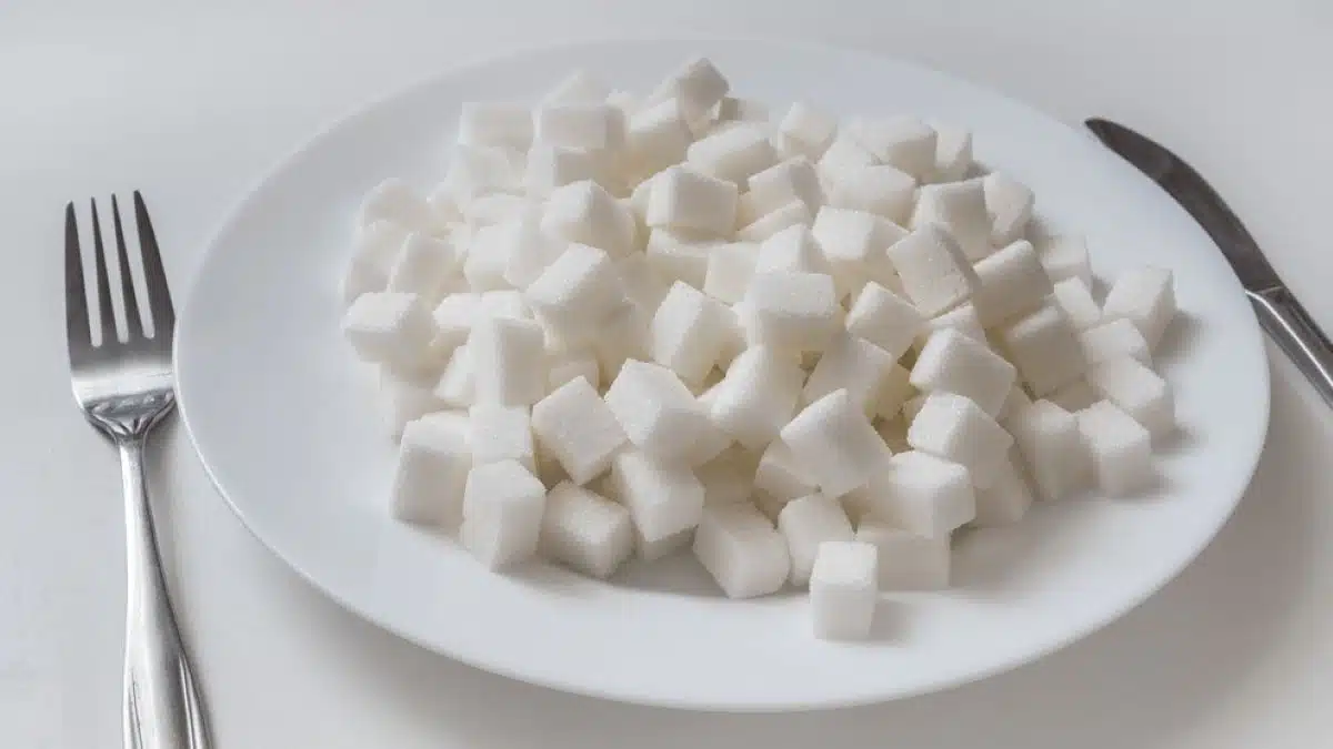 60 millions de consommateurs dénonce les méthodes des industriels pour nous gaver de sucre