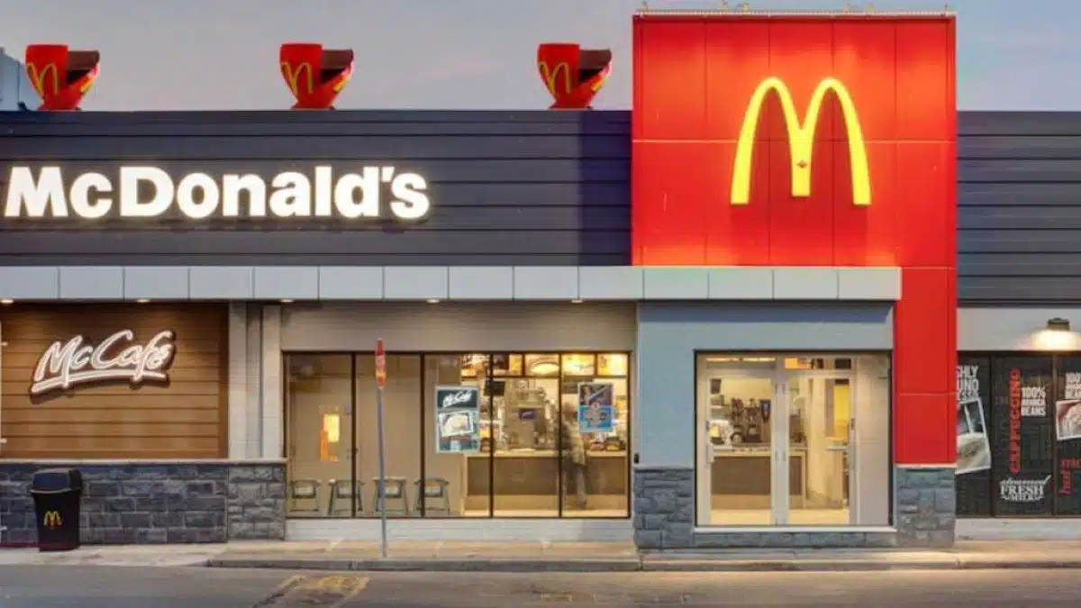 McDonald’s : en voulant déguster ses nuggets, ce client a eu une très mauvaise surprise