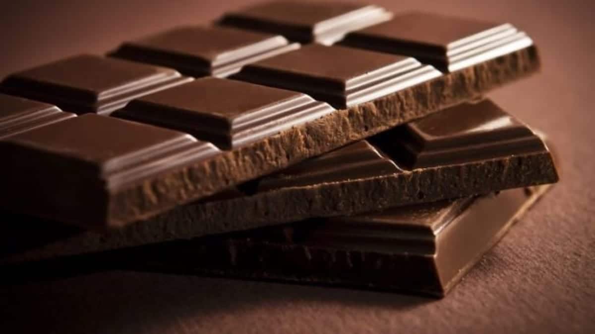 Alerte, ces tablettes de chocolat noir pourraient mettre votre santé en danger !