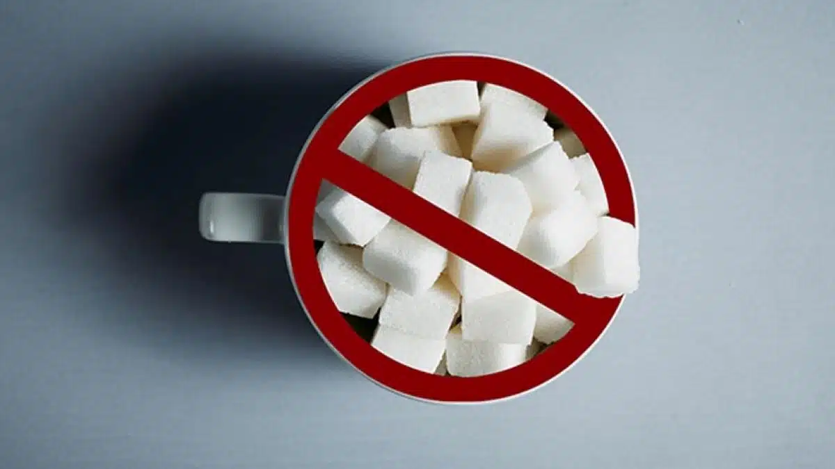 Alimentation : les produits ‘sans sucres ajoutés’ plus gras et nocifs ? L’UFC-Que choisir dénonce