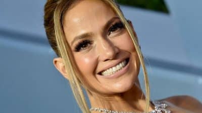 Jennifer Lopez fait l’unanimité en robe : elle est plus sublime que jamais ! Wow