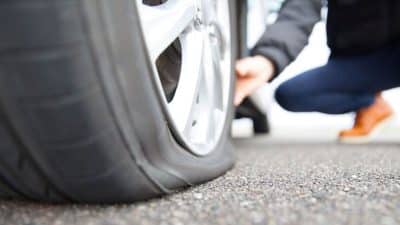Arnaque au pneu crevé : voici les meilleurs conseils pour ne pas vous faire piéger