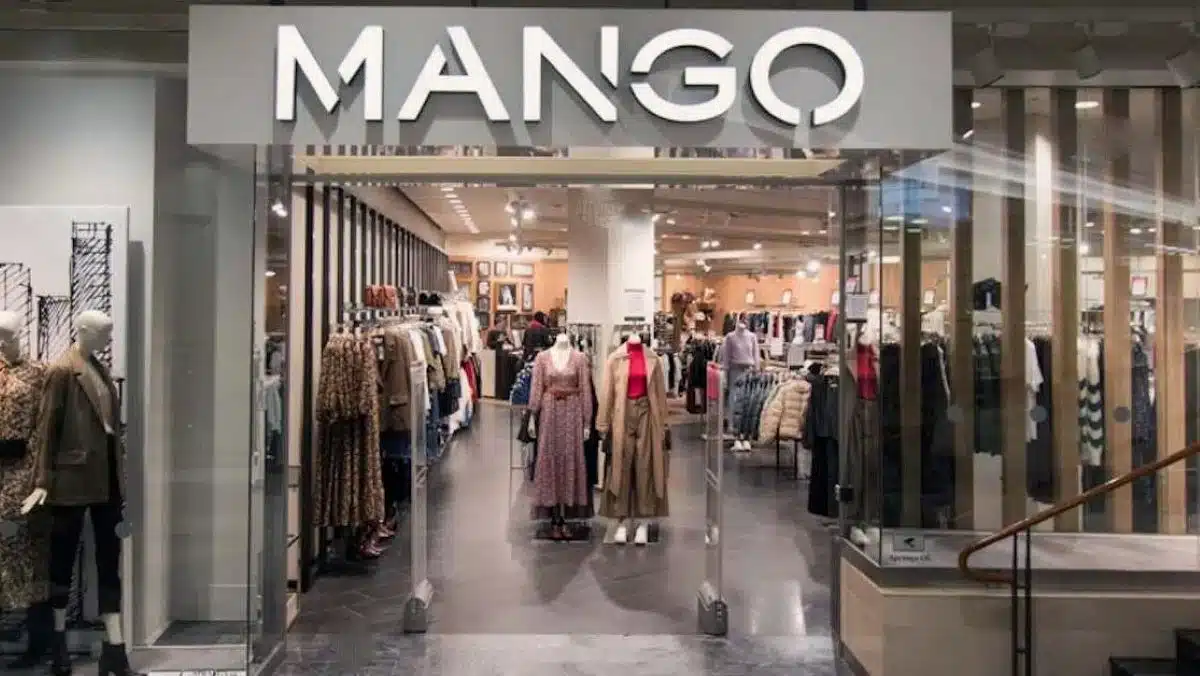 Mango cartonne avec cette combi-pantalon à moins de 60 € au top pour les mariages