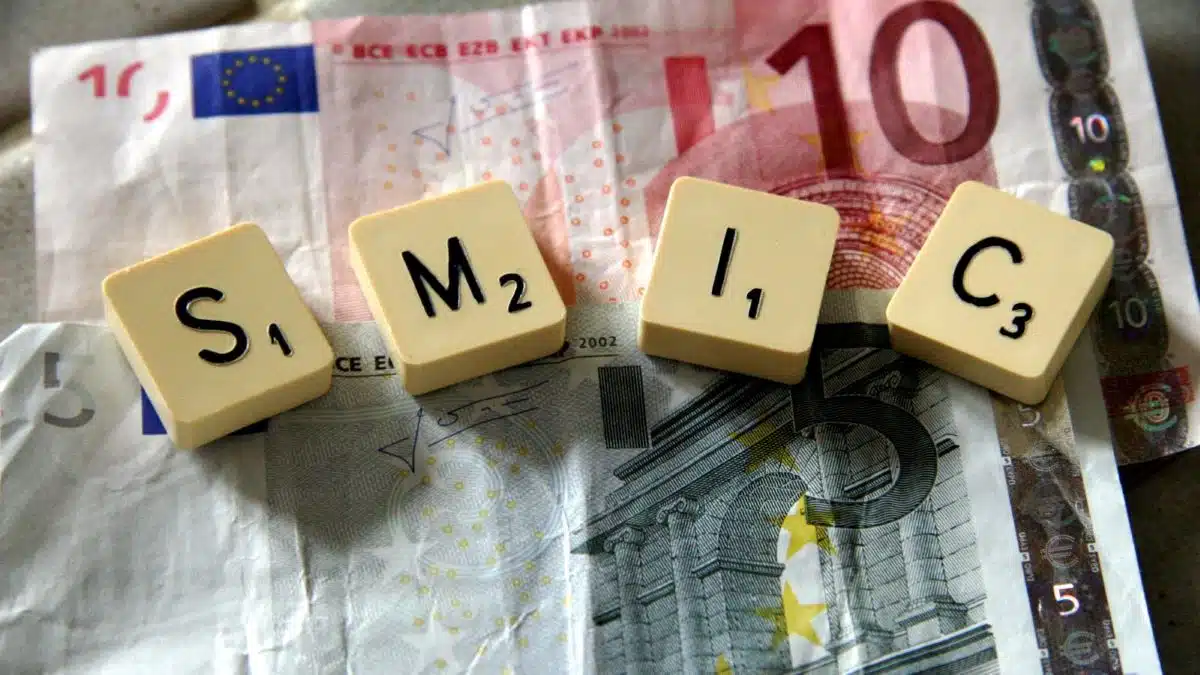 L’augmentation de 30 euros du SMIC suffit-elle face à l’inflation ? Des salariés répondent
