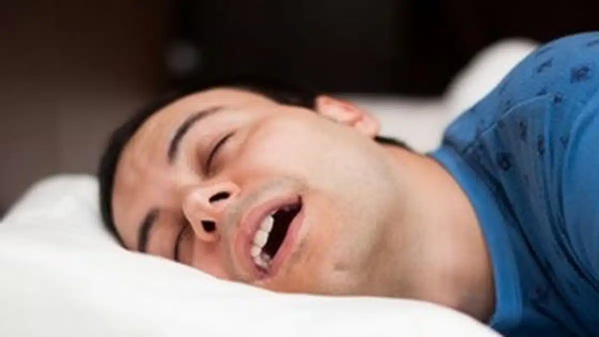 Sommeil : dormir la bouche ouverte est dangereux pour votre santé, voici pourquoi