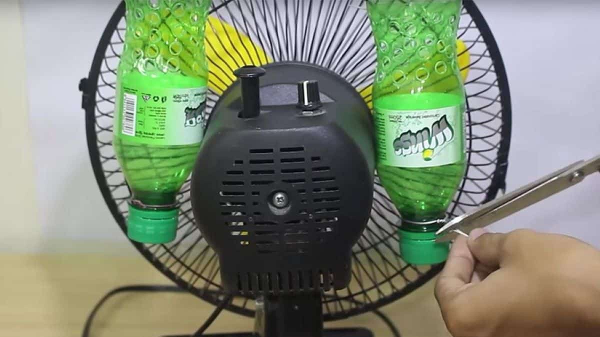 Un Tiktokeur révèle sa version ingénieuse du ventilateur et des bouteilles d’eau glacées !