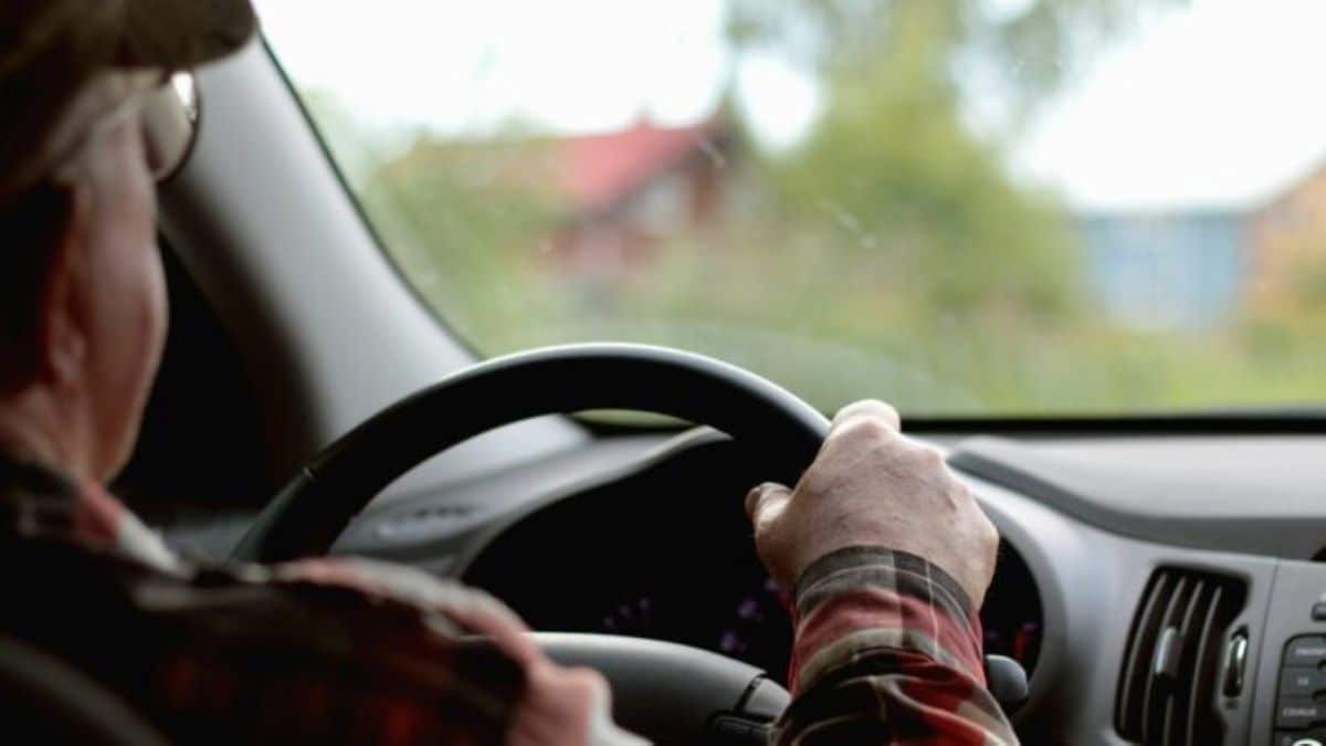 Circulation automobile : bientôt une limite d’âge pour conduire ?