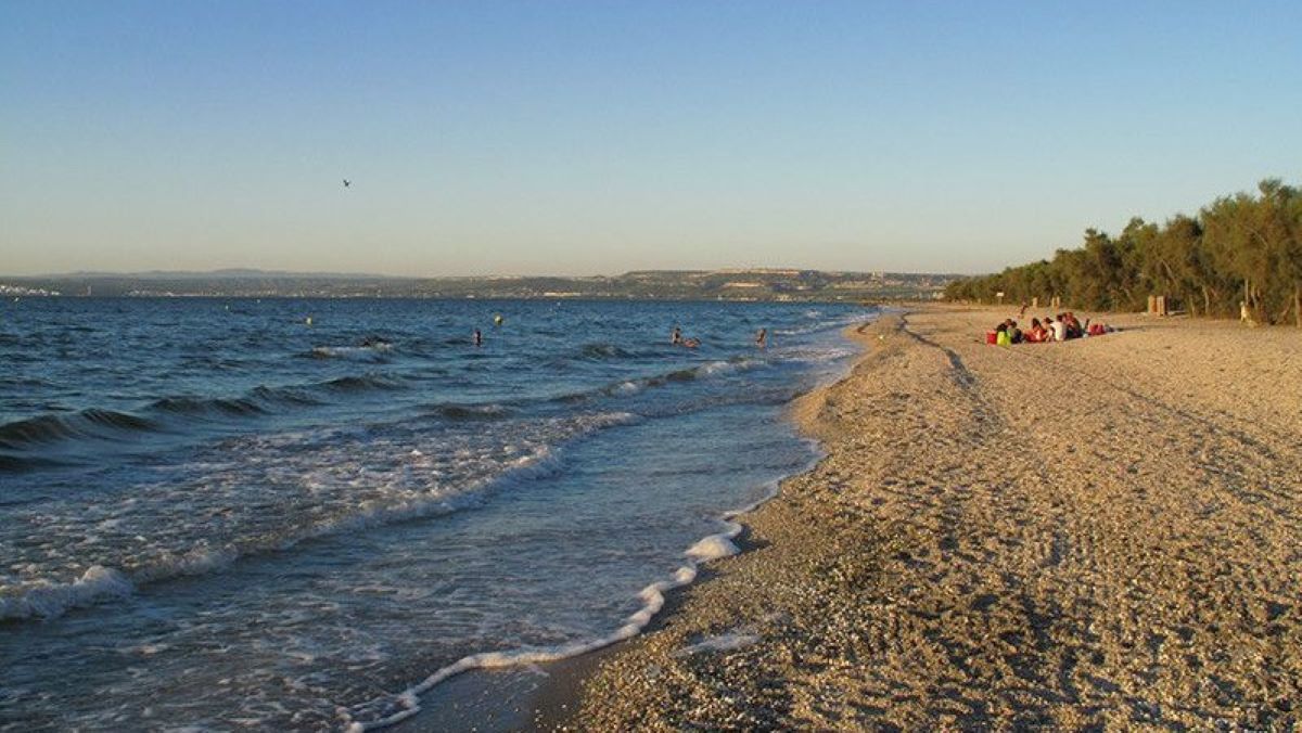 Vacances d’été : les 5 plages françaises où il est fortement déconseillé de se baigner