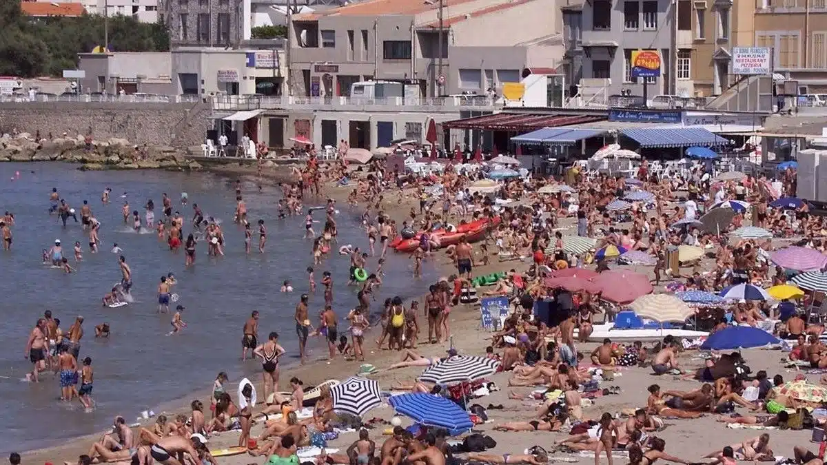 Vacances d’été : ces 8 attitudes à la plage qui ont le don d’énerver les sauveteurs