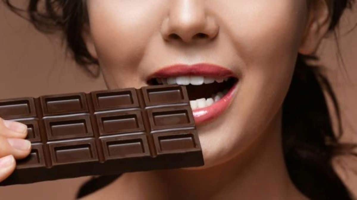 Le chocolat noir est-il vraiment sain à la santé si vous en consommez chaque jour ?
