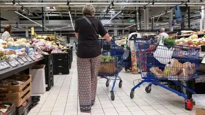 Augmentation des prix : les Français délaissent les grandes marques face à l’inflation