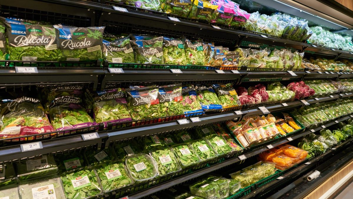 Cette salade en supermarché est rappelée en urgence, elle est contaminée à la listeria