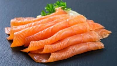 Rappel produit : ce saumon fumé vendu chez Leclerc présente des risques pour la santé